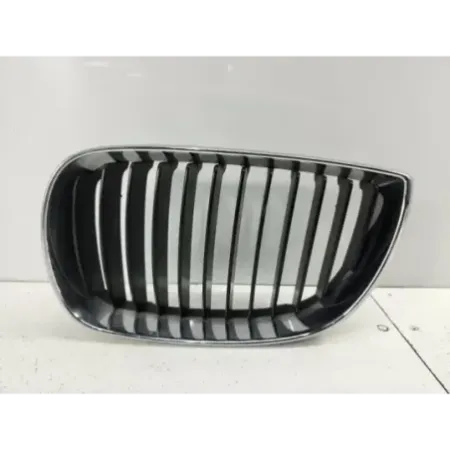 Calandre gauche bmw serie 1 e87/e81