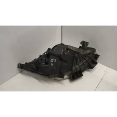 Phare gauche citroen c4