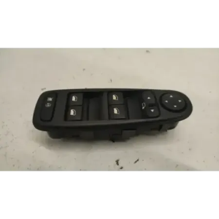 Commande leve-glace porte avant gauche citroen c4