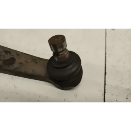 Triangle inferieur avant droit peugeot 206