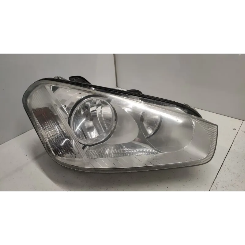 Phare droit ford c-max
