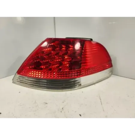 Feu arriere droit bmw serie 7 e65/e66