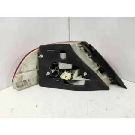 Feu arriere droit bmw serie 7 e65/e66