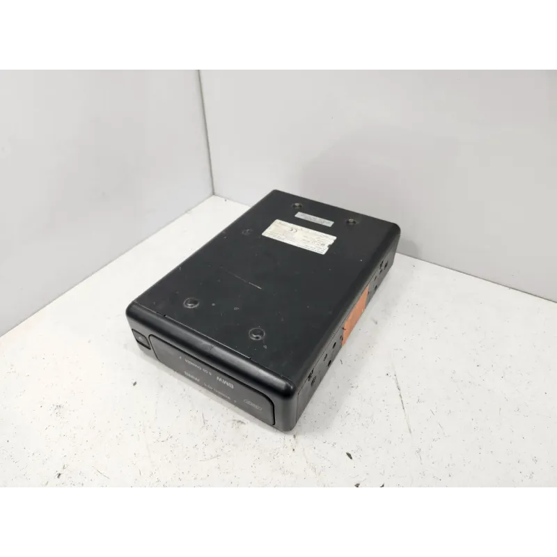 Lecteur / chargeur cd bmw serie 7 e38