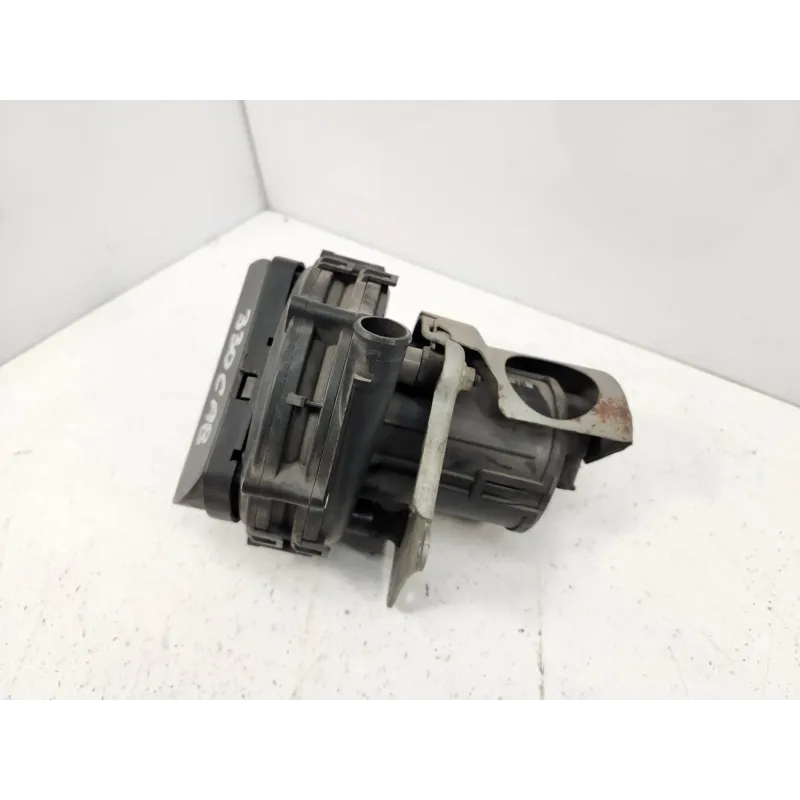 Pompe a air secondaire bmw serie 3 e46