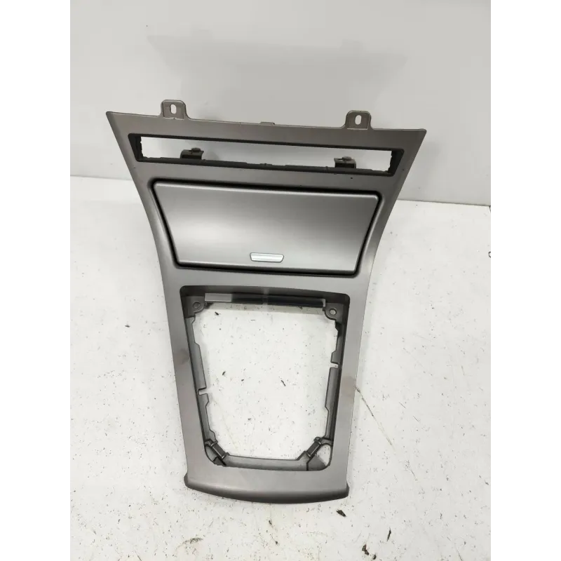 Insert decoratif bmw x3 e83