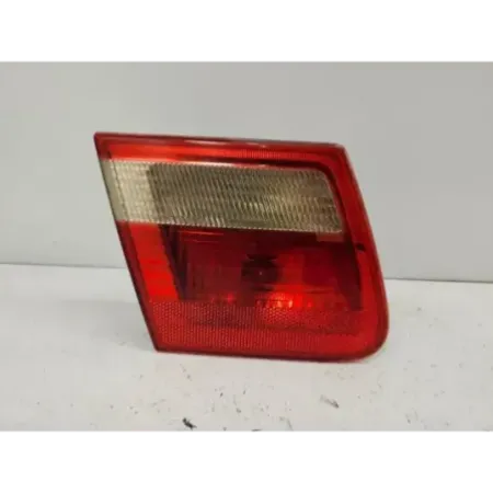 Feu arriere interieur gauche bmw serie 3 e46