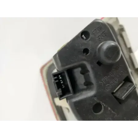 Feu arriere interieur gauche bmw serie 3 e46