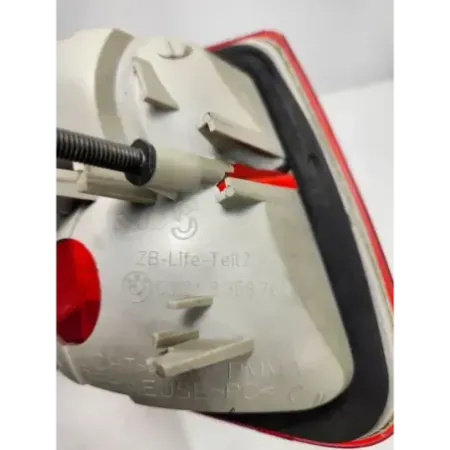 Feu arriere interieur droit bmw serie 3 e46