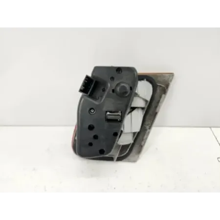 Feu arriere interieur gauche bmw serie 3 e46