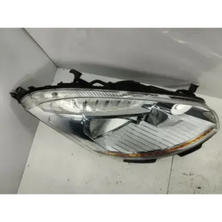 Phare droit citroen c4