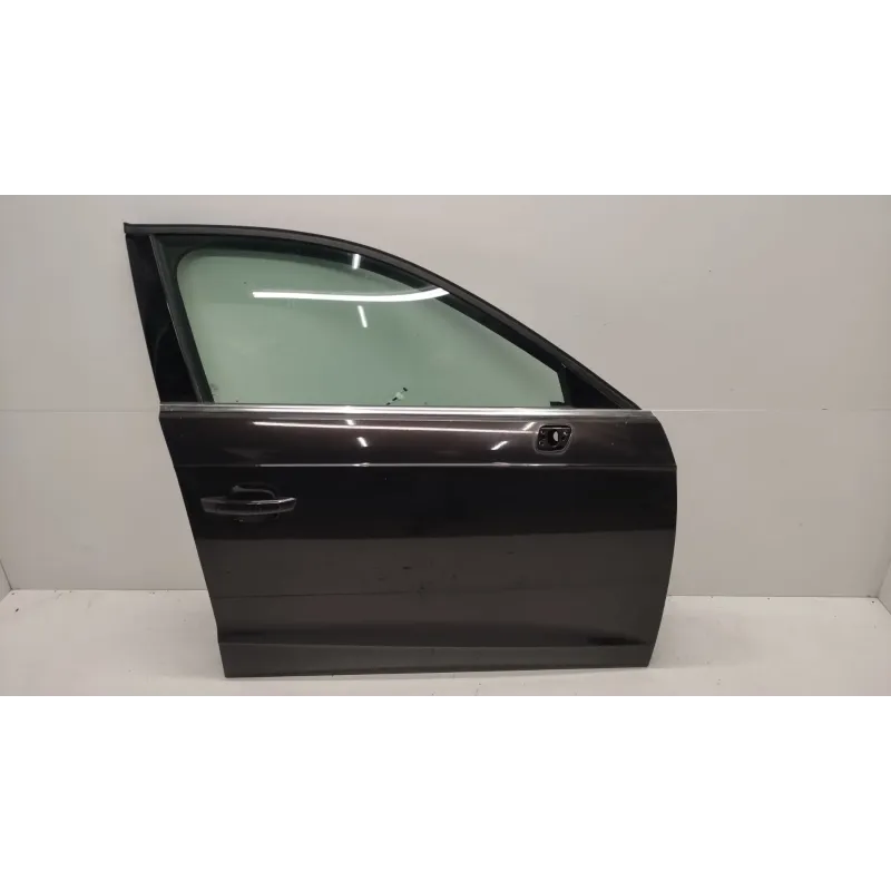Porte avant droite audi a3 8v
