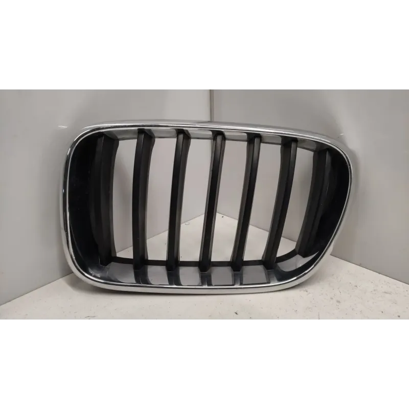 Calandre gauche bmw x3 f25
