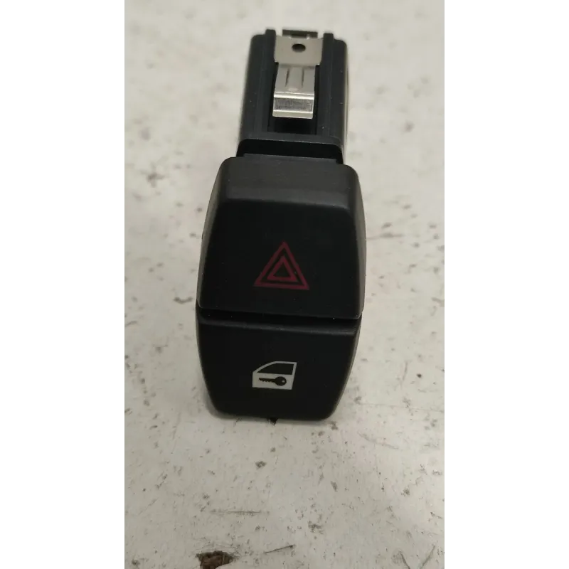 Bouton de warning bmw x3 f25