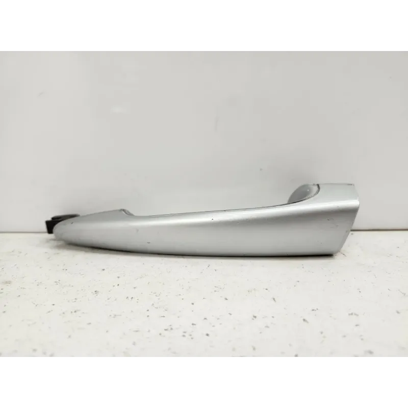 Poignee exterieure porte avant gauche bmw serie 3 e46