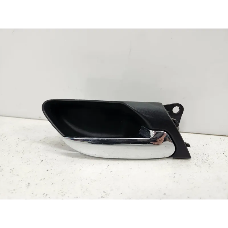 Poignee interieur porte avant droit bmw serie 3 e46