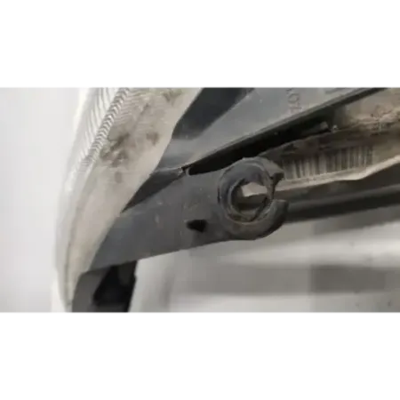 Phare droit citroen c3