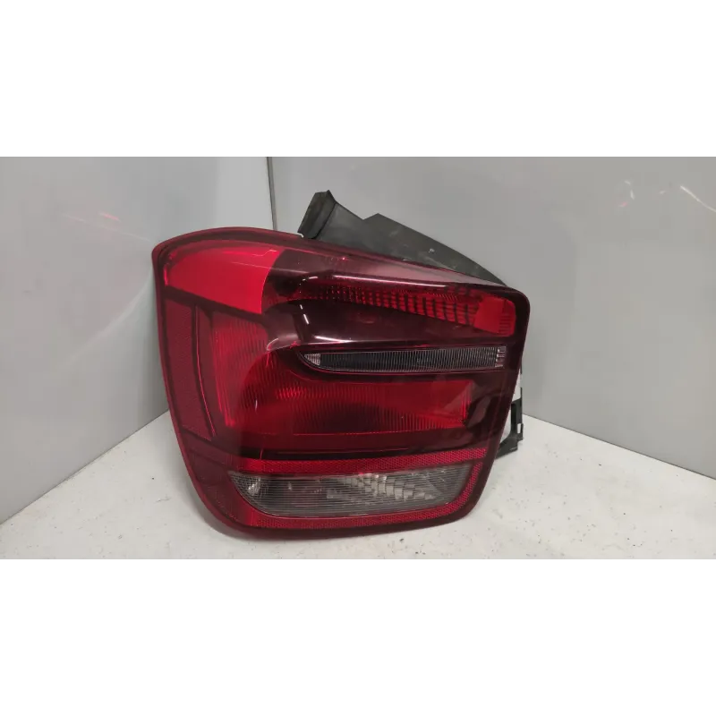 Feu arriere gauche bmw serie 1 f20/f21