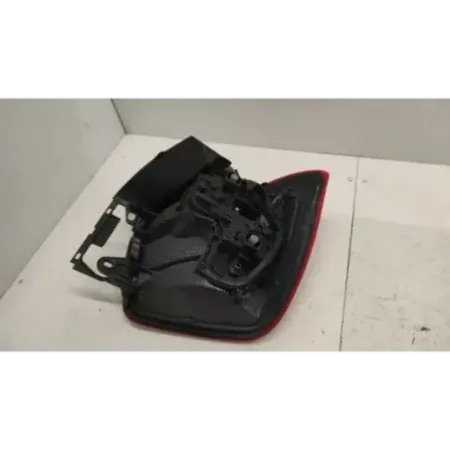 Feu arriere gauche bmw serie 1 f20/f21