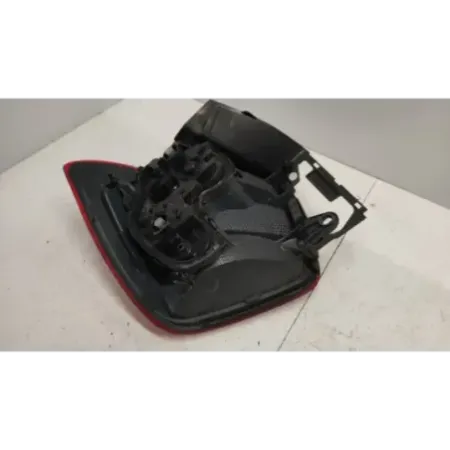 Feu arriere droit bmw serie 1 f20/f21