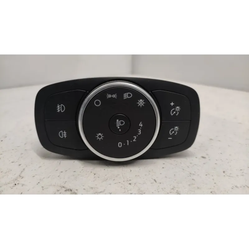 Commande eclairage ford fiesta 7 vii