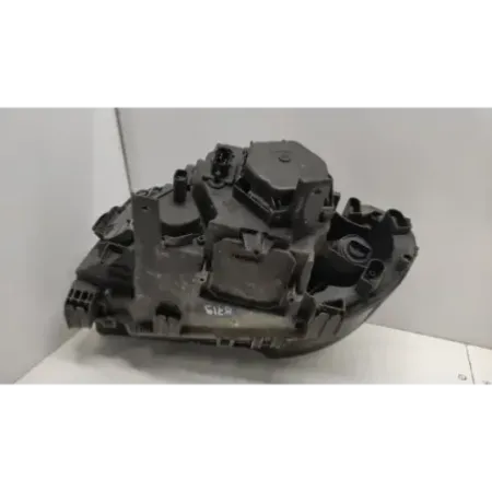 Phare droit bmw x3 e83