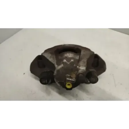 Etrier de frein avant gauche ford fiesta 7 vii