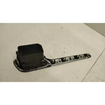 Grille aeration avant droite ford fiesta 7 vii
