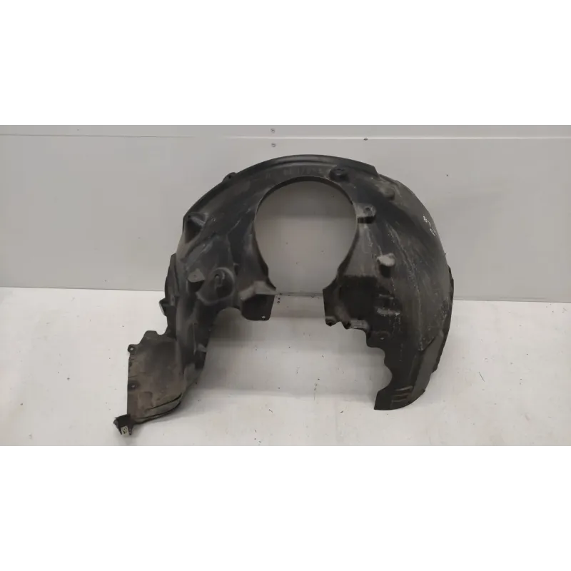 Pare-boue aile avant gauche bmw serie 1 f40