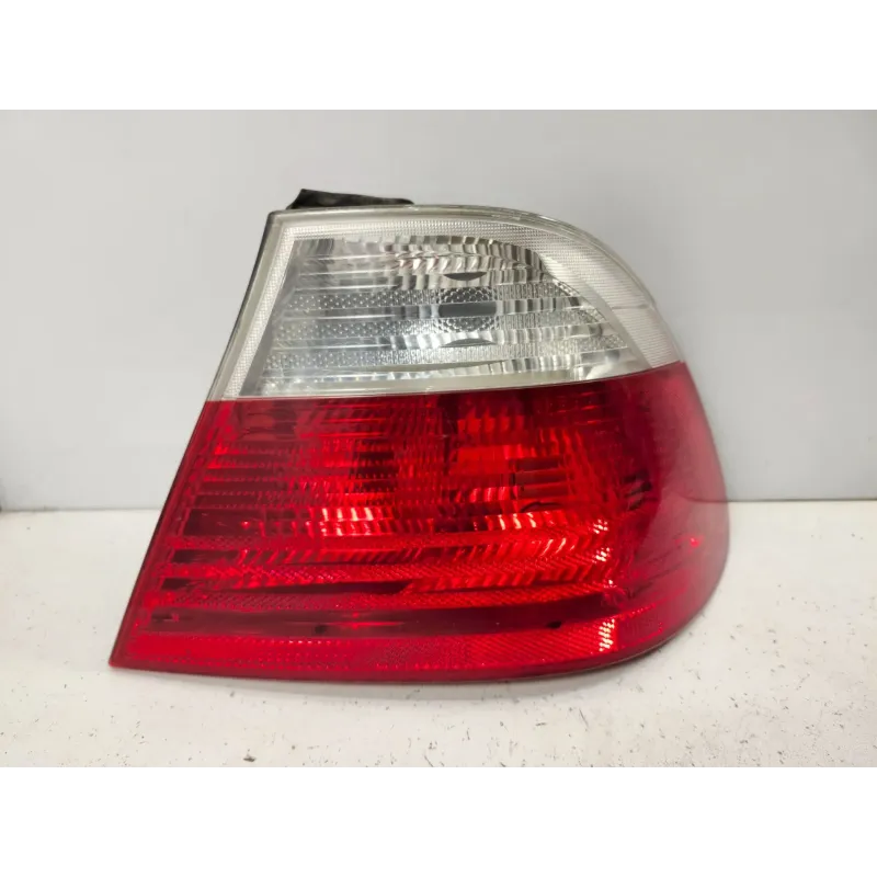 Feu arriere droit bmw serie 3 e46