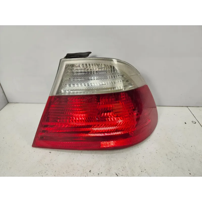 Feu arriere droit bmw serie 3 e46