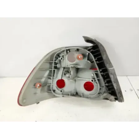 Feu arriere droit bmw serie 3 e46