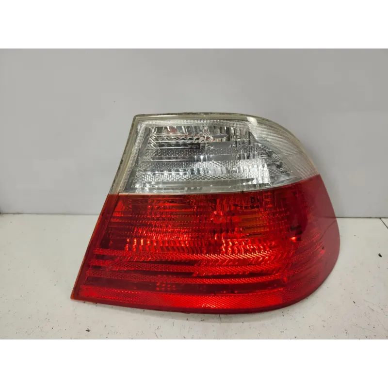 Feu arriere droit bmw serie 3 e46