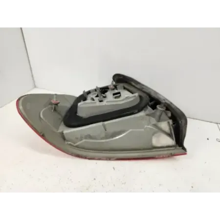 Feu arriere droit bmw serie 3 e46