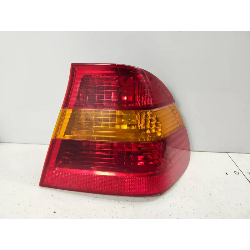Feu arriere droit bmw serie 3 e46