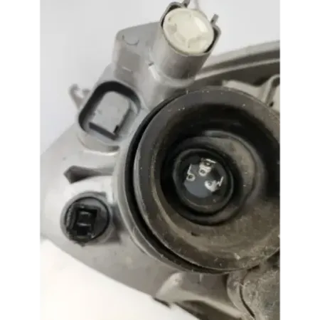 Phare droit toyota yaris