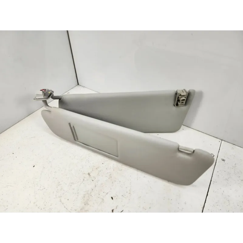 Pare soleil gauche volkswagen touareg 7p ii