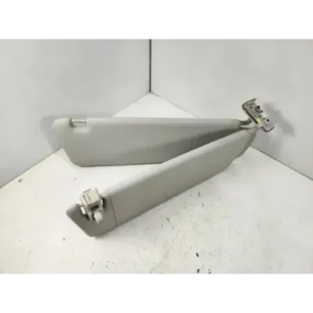 Pare soleil gauche volkswagen touareg 7p ii