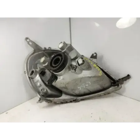 Phare gauche toyota yaris