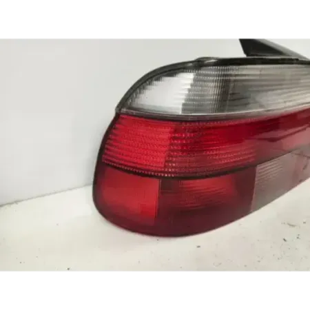 Feu arriere gauche bmw serie 5 e39