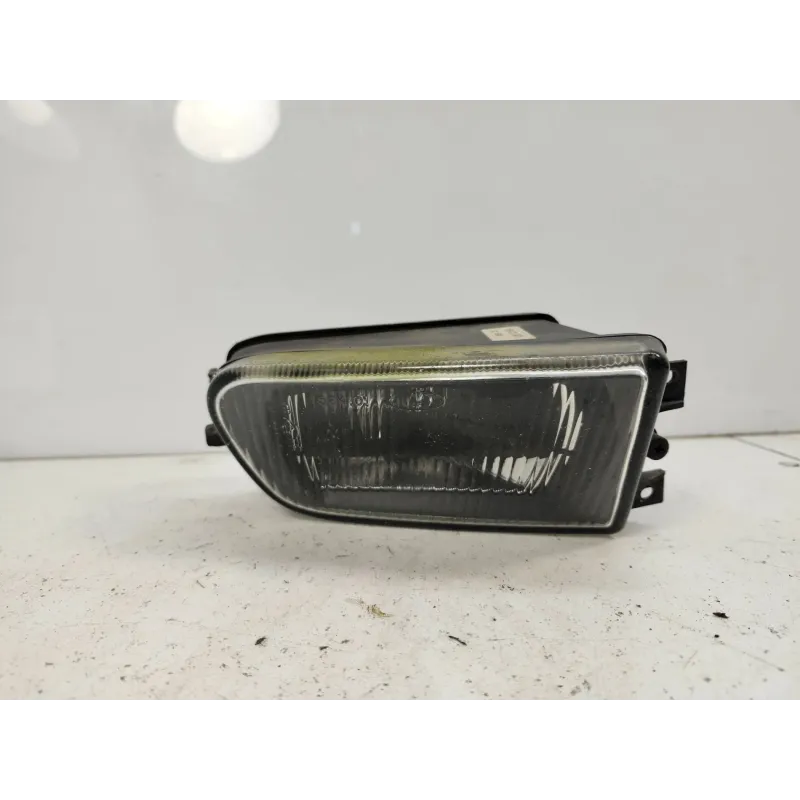 Phare anti-brouillard droit bmw serie 5 e39