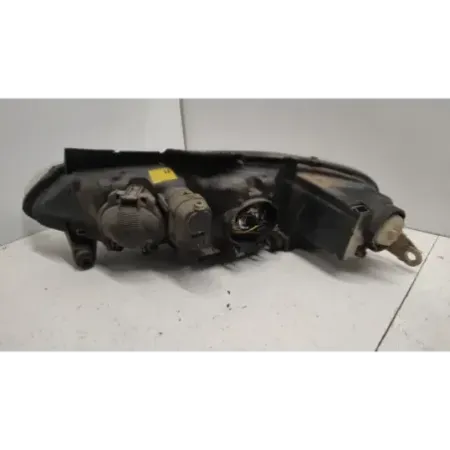Phare droit peugeot 406