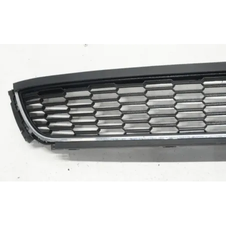 grille de pare choc avant centrale Polo 6R VW pièce d'occasion 