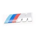 embleme M sur malle arrière BMW