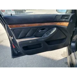 panneau de porte avant gauche cuir Série 5 E39 BMW pièce d'occasion