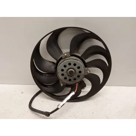 Ventilateur de radiateur VW Fox/ Polo 9N/ Seat Ibiza 6L et Skoda Fabia 2 pièce d'occasion