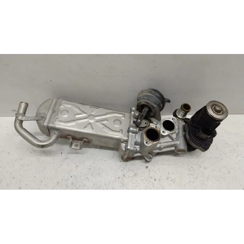Febi Bilstein 173475 Vanne De Régulation Des Gaz D'Échappement - Pièce D'Origine Pour BMW