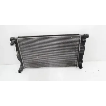 Radiateur refroidissement moteur Audi A4 8E piece occasion