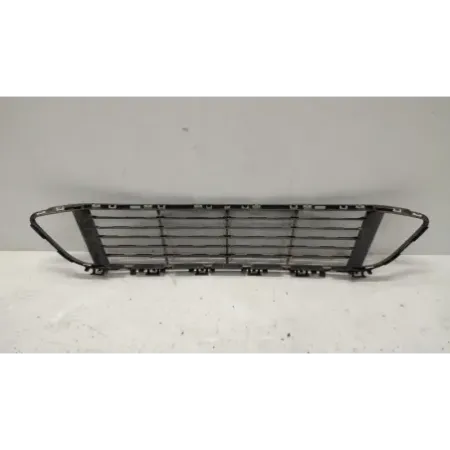 grille de pare choc avant centrale X1 F48 BMW pièce d'occasion