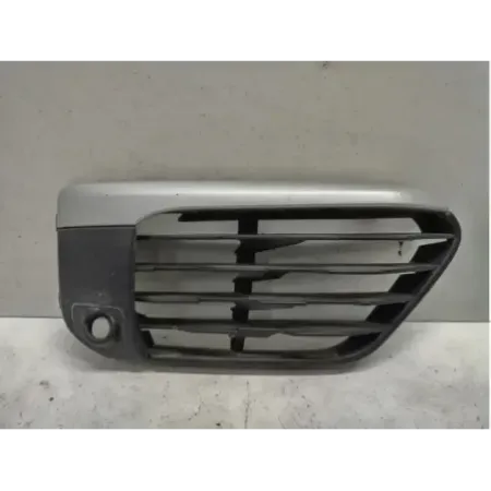 grille de pare choc avant droit PDC X line X1 F48 BMW pièce d'occasion